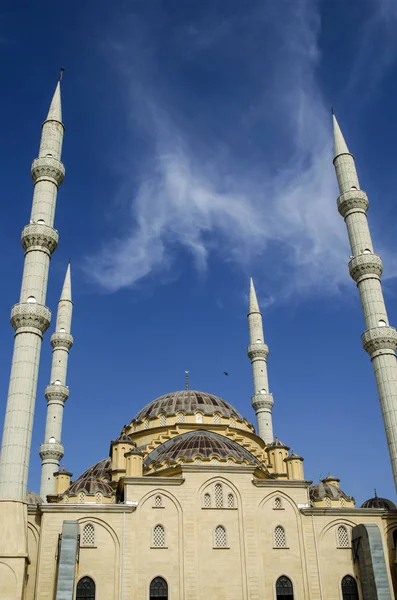 Manavgat'ta dört minaresi olan cami, Türkiye