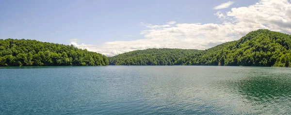 Malebná Letní Krajina Parku Plitvice Jezer Chorvatsko — Stock fotografie