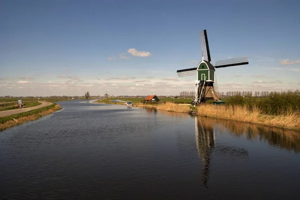 Szélmalom a Achterlandse Molen — Stock Fotó