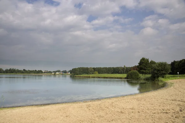 Ödünç pitin yanına Herwijnen