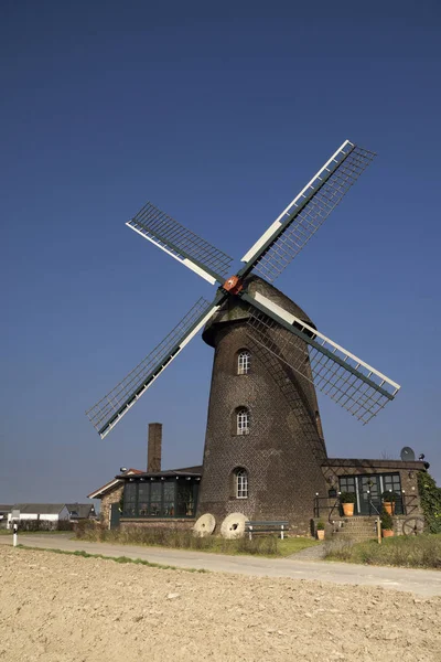 El molino de viento Vehlinger — Foto de Stock