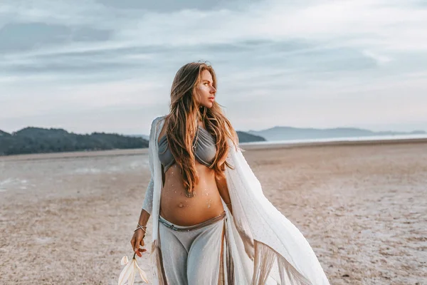 Beautiful Young Stylish Woman Boho Accessories Sunset — Stock Photo, Image