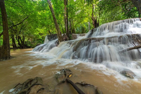 Huai Mae Kamin Gyönyörű Vízesés Utazás Rendeltetési Kanchanaburi Thaiföld — Stock Fotó