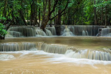 Huai Mae Kamin, güzel şelale, seyahat hedef, Kanchanaburi, Tayland