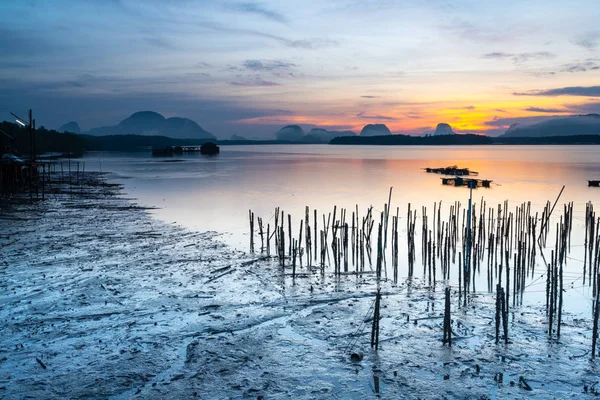 Gyönyörű Napfelkeltét Kilátás Tengerre Vidéki Dél Thaiföld Reggel Stock Fotó