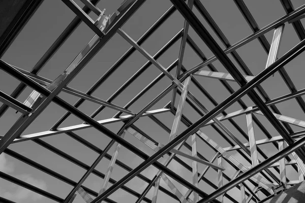 Struktura Dachu Stalowa Rama Dla Budownictwa Czarno Białe Zdjęcie — Zdjęcie stockowe