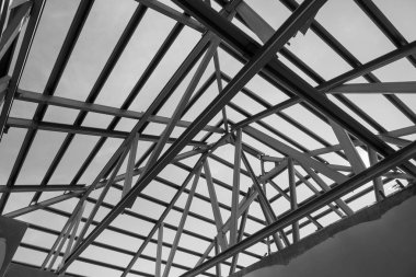 Çelik çatı çerçevesi yapısı.