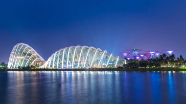 Singapur önemli konumlar alacakaranlık zamanında.