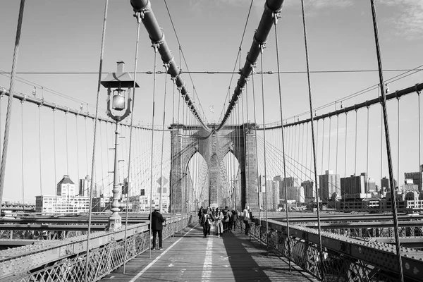 Detalhe Torre Ponte Brooklyn Com Bairro Brooklyn Segundo Plano Com — Fotografia de Stock