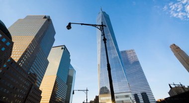 Manhattan, New York, 10 Mayıs 2016. Bir Dünya Ticaret Merkezi yeniden Dünya Ticaret Merkezi'nin karmaşık aşağı Manhattan, New York City ana binadır.