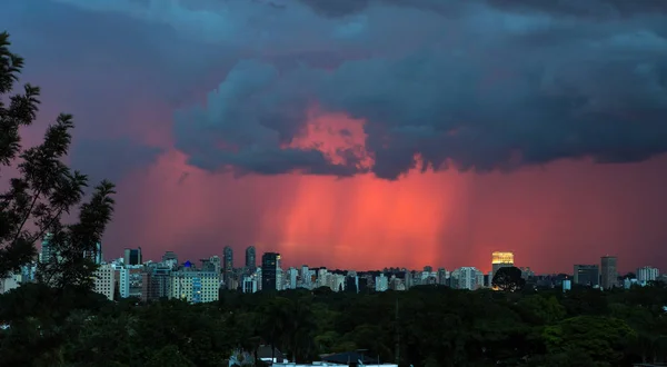 Fim Tarde Verão São Paulo Com Chuva Chegando — Fotografia de Stock