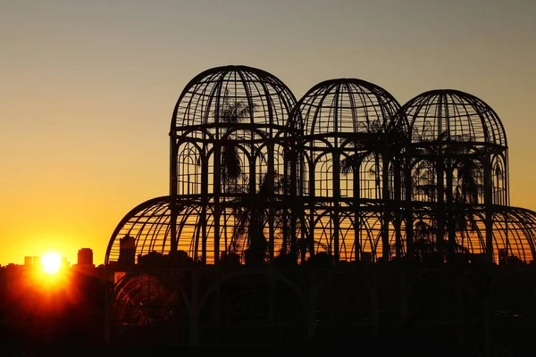 Silhouette Des Gewächshauses Botanischen Garten Bei Sonnenuntergang Curitiba Brasilien — Stockfoto