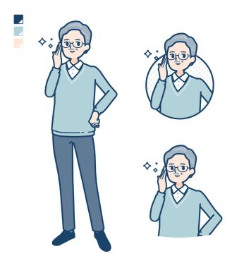 Gözlük takan kıdemli adam