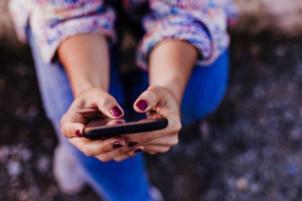 Unrecognizable Woman Sunset Using Mobile Phone Lifestyle Technology Concept Royalty Free Stock Images