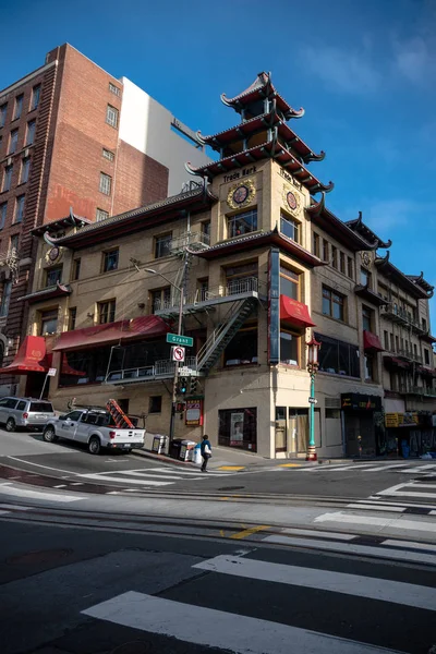 Udsigt Til Ydersiden Bygning San Francos Chinatown April 2018 San - Stock-foto