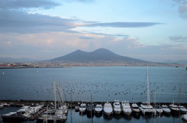 Napoli körfezi görünümü
