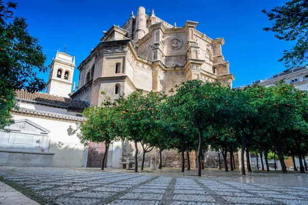 Die Apsis (hinten) der Kirche des Heiligen jeronimous in Granada — Stockfoto
