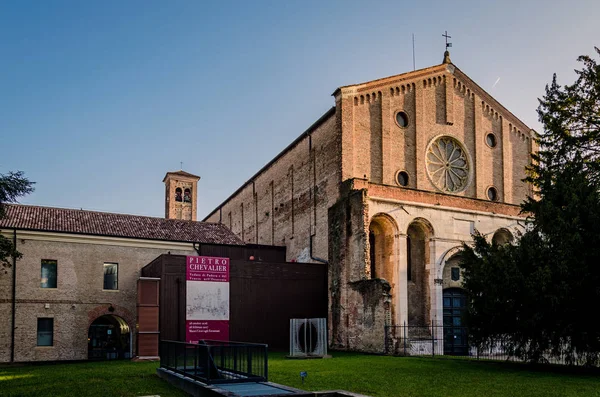 Iglesia de eremitani en Padua — Foto de Stock