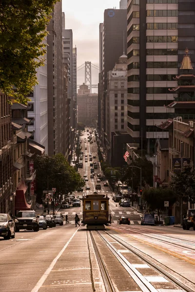 San Francisco 'da kablolu araba. — Stok fotoğraf