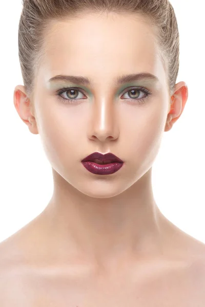 Retrato Belleza Niña Con Maquillaje Creativo Aislado Sobre Fondo Blanco — Foto de Stock