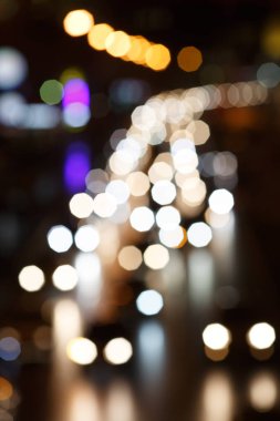 Soyut gece şehir bokeh araba farları, defokus arka plan.