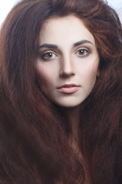 머리를 우아한 소녀의 아름다움 초상화 — 스톡 사진