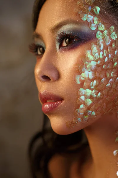 Retrato Beleza Uma Bela Menina Asiática Com Maquiagem Criativa Uma — Fotografia de Stock