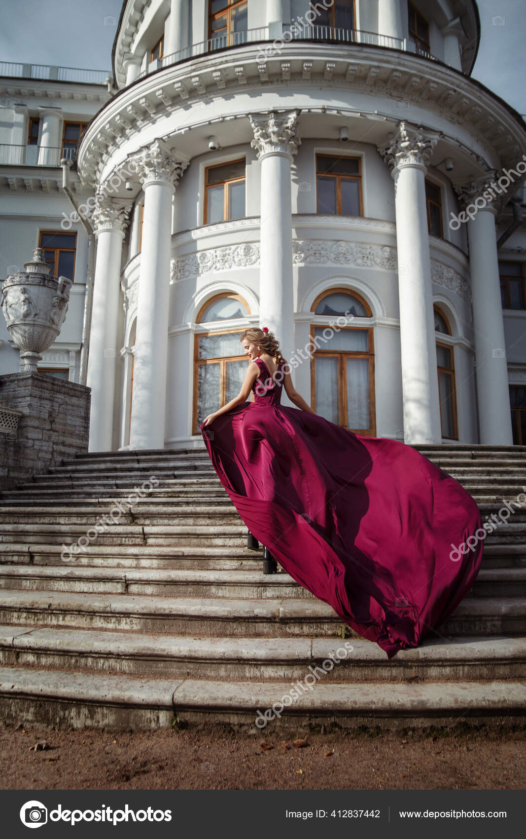 Long flowing store red dress