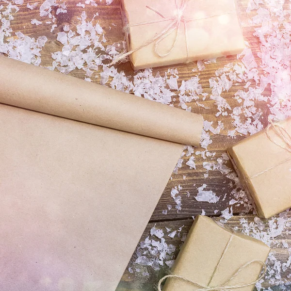 Presentes vazios de Natal letter.Christmas em fundo de madeira — Fotografia de Stock