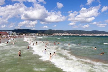 Plaj deniz kıyısında güneşli plaj. Bulgaria.Sunny beach.25.08.2018