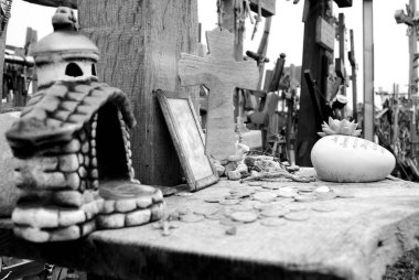 çok çapraz mezarlığı