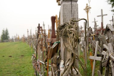 çok çapraz mezarlığı