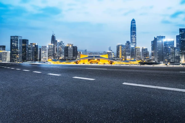 Road Asphalt Pavement City Architecture Skyline — Stock Photo, Image