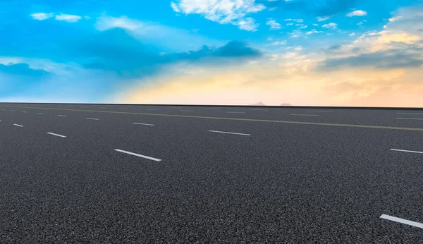 Autostrada Powietrzna Asfaltowa Droga Piękne Widoki Nieba — Zdjęcie stockowe
