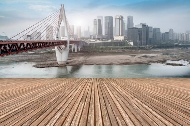 Yol Zemini ve Kentsel Skyline Mimarisi