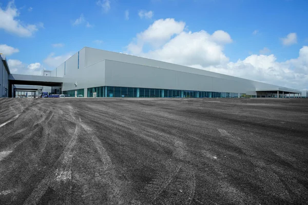 Weg Asfalt Bestrating Moderne Fabriek Magazijnen — Stockfoto