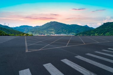 Otoyol Asfalt Asfalt Asfaltlama ve Doğal Yer Yüzeyi