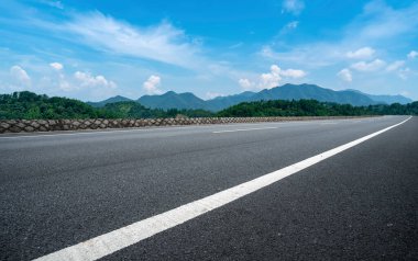 Otoyol Asfalt Asfalt Asfaltlama ve Doğal Yer Yüzeyi