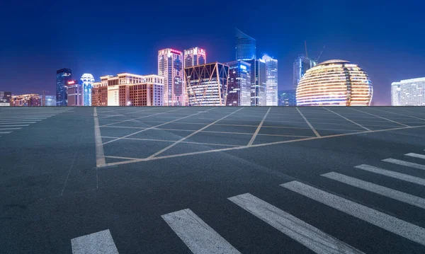 Road Pavement Night View Hangzhou Urban Architectur — Stock Photo, Image