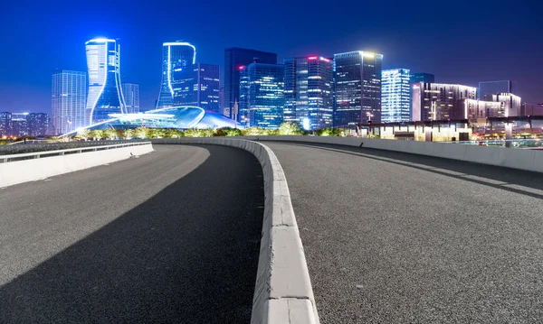 Pavimento Carretera Vista Nocturna Hangzhou Urban Architectur —  Fotos de Stock