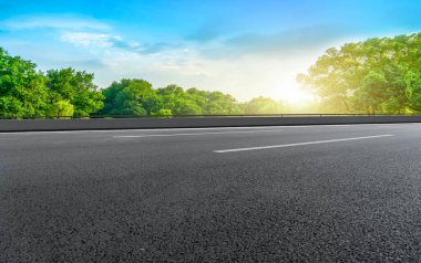 Otoyol Asfalt Asfalt Asfaltlama ve Doğal Yer Yüzeyi