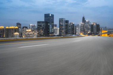 Yol Asfalt Asfalt Asfaltlama ve Şehir Mimarisi Skyline