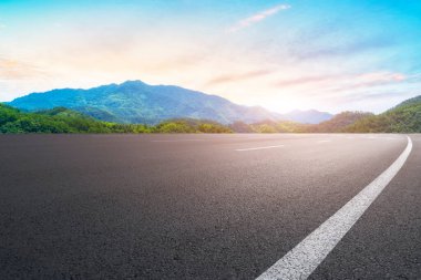 Otoyol Asfalt Asfalt Asfaltlama ve Doğal Yer Yüzeyi