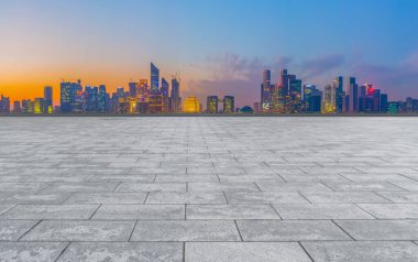 Kare döşemeler ve Hangzhou silüeti