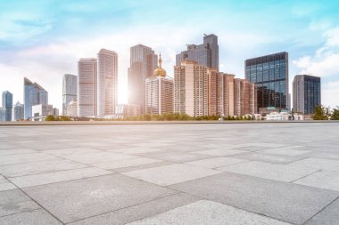 Prospect Meydanı Tuğla Ofis Binası