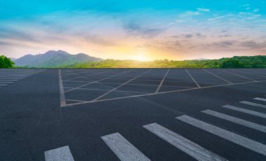 Otoyol Pavement Şehir Yolu ve Açık Alan Bölgesi