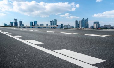 Şehir Yolu, Otoyol ve İnşaat Skylin