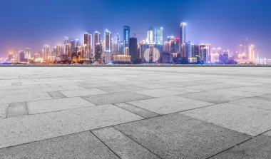 Yol Zemini ve Kentsel Skyline Mimarisi