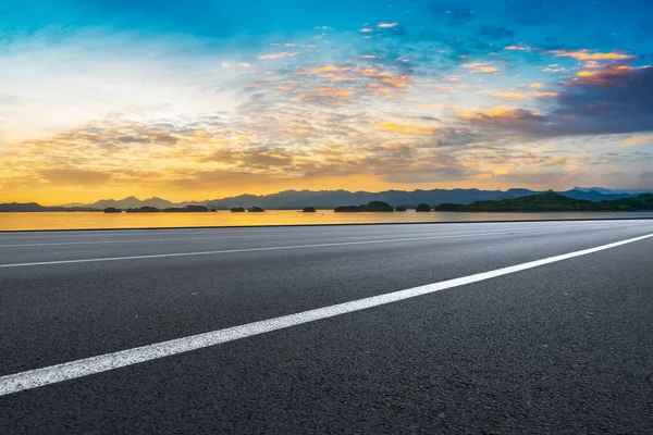 Highway Pavement Urban Road Outdoor Natural Landscap — Stockfoto