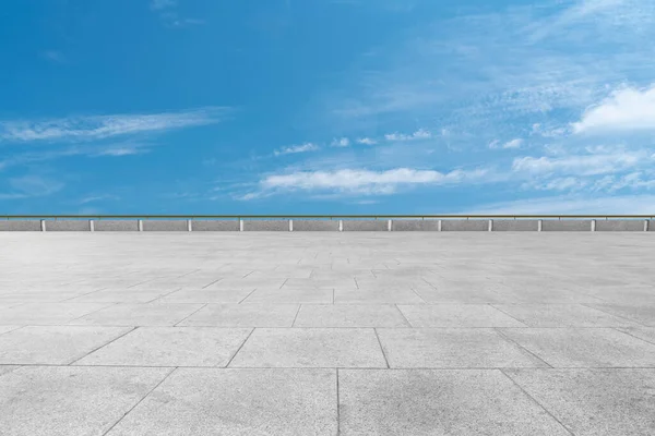 Lege Vloertegels Natuurlijk Buitenlandschap — Stockfoto